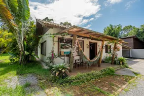 House with Exclusive Pool, Jacuzzi and Ping Pong - Image 2