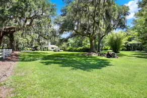 Historic McIntosh Manor - Image 3