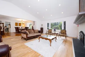 White Rock Luxury Retreat 5BR Surrey Home w/ Pool - Image 5