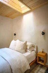 The Hoot Suite | Luxury Woodland Retreat + Hot Tub - Image 2