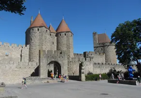 At Jérôme's, at the foot of the medieval city - Image 2