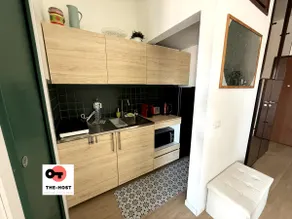 Lively colorful studio in the heart of Monza - Image 3