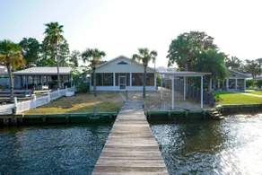 Lagoon Landing Waterfront Home - Image 5