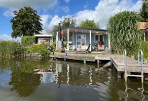 Luxury cozy Dijkhuis directly on the waterfront of Matsloot - Image 2