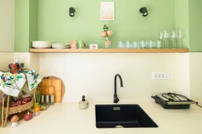 Olive Stays 4 • Self-Check-In • 1BR • Free Parking - Image 4