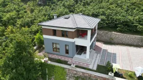 FARM STAY VILLA HIDDEN GARDEN - Image 3