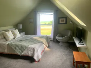 Rose Garden Suite - Image 4