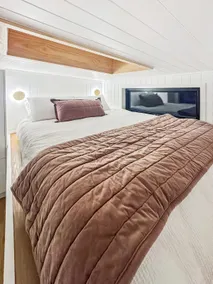 The Cozy Den at Wuelf & the Fallow - Image 4