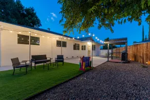 Sacramento Family Haven | BBQ, Games & Work Space - Image 5