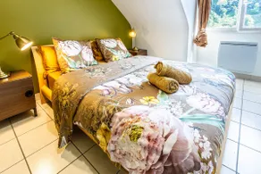 Gentle stopover • 30 min from Mont-St-Michel • Parking - Image 2