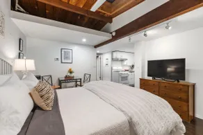 Cozy & Stylish Studio in Bay Area - Image 3