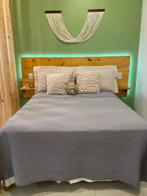 Cozy Airport Loft - Image 4