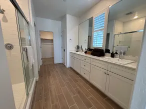 Spacious New 3BR EV Charger 40 min to Sequoia - Image 3