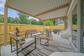 Downtown Simpsonville/5 Private Bedrooms/Pergola - Image 3