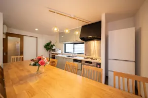 Spacious Entire House / Ideal for Groups / P2 - Image 4
