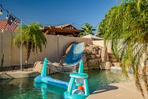 Waterslide | Ping Pong | Pool Table | BBQ | Vibes - Image 4