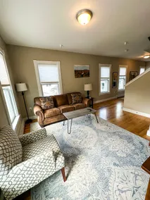 Pinnacle Suite at 109 Main - Image 3