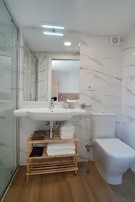 Pensión Galilaxe, Montalvo Apartment - Image 4