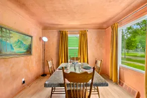 Stylish 3BR in Royal Oak Near Downtown, Zoo & Park - Image 2