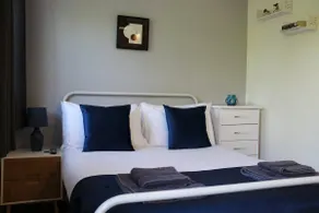 Private guest house near Cambridge and Duxford - Image 2