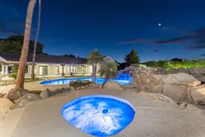 Pickleball Paradise Villa, Sleeps 22-Heatable Pool - Image 3