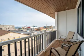 The Coastal Grand Koz at Salisbury Beach - Image 2