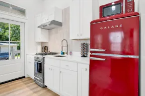 Newly Built Cottage Near Downtown Mobile, Central! - Image 4