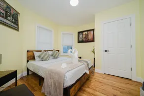 Large 5BR near Blue Hills & Airport w/Parking 142 - Image 5