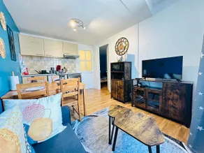 Cozy 2-room apartment, Cité Tirlet - Free WiFi & parking - Image 2
