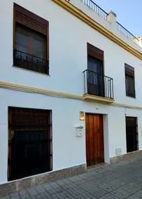 House with Private Patio and Garden. 20 minutes from Córdoba - Image 2
