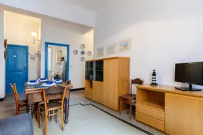 Hostdomus - Cherry House - Image 2