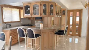 Spacious, Peaceful & Perfectly Located - 4BR,4BA - Image 4