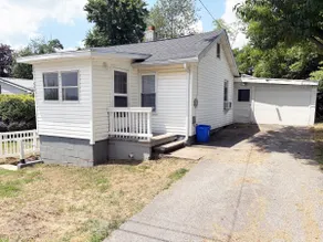 2-Bedroom house in Indiana, PA - Image 2