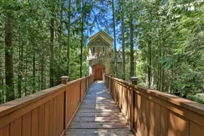 Wiseman Castle- Beautiful Waterfalls! - Image 4