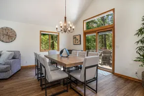 Secluded escape minutes from Lake Michigan! - Image 3