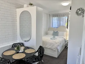 Private Tiny Apartment in Redcliffe - Image 3