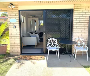 Private Tiny Apartment in Redcliffe - Image 4