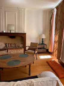 Charming 3-bedroom cottage + terrace in the heart of Montcuq - Image 2