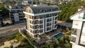 Loovox Suites - Superior Suite - Image 4