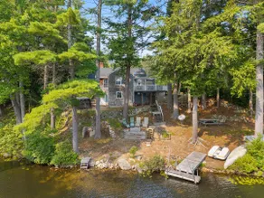 Lakefront Retreat near Gunstock with HotTub, Kayak - Image 3