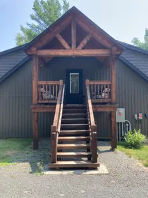 Dunn's Cove Carriage House - Image 2