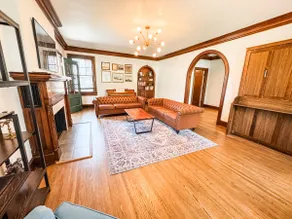 The Walnut Heritage House - Image 2