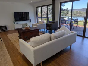 ”Wallaby Lodge” Hawkesbury River - Image 5