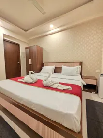 GIH_AC_1BHK_Near_Beach_with_Kitchen_2washroom_6Pax - Image 4