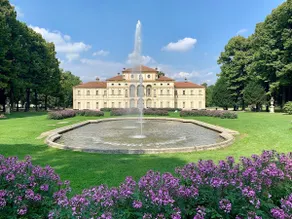 Exclusive Suite • Metro • Turin Center 8 min - A/C - Image 3