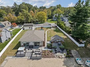 Lakefront Hot Tub, Beach & Movie Theater! - Image 2
