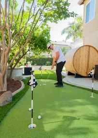 Palm Paradise: Hot Tub, Barrel Sauna, Putting, Gym - Image 2
