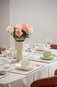 9min to GolfClub/SelgateHosp | 4R Corner 2Sty Hse - Image 5