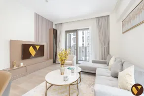 Vogue Vacation Homes, Creek Harbour Breeze Creek Beach Waterfront Living Close to Downtown, Burj Khalifa and Dubai Mall, Two Bedroom apartment With Balcony and Private Manmade Beach, Access to all Amenities - Image 2
