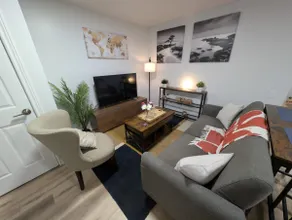 Stylish Dartmouth Studio - Image 2